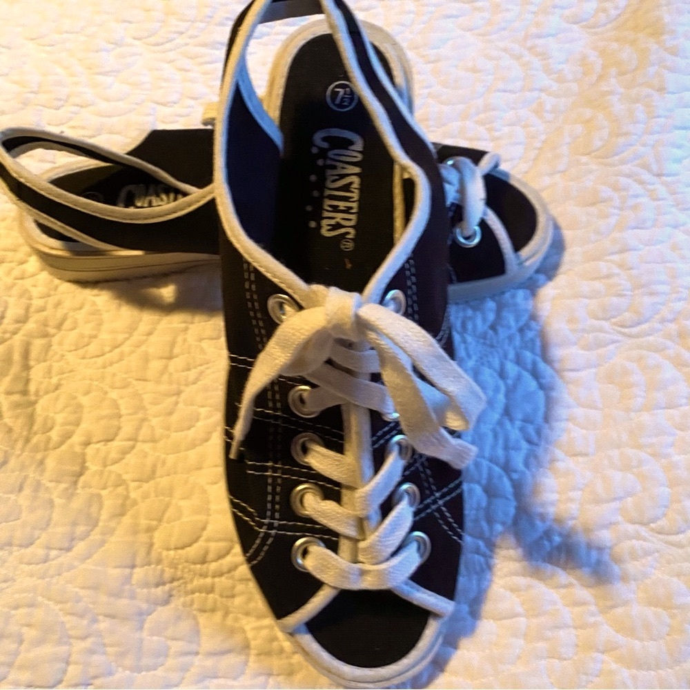 Coasters Black Canvas Open Toe Shoes size 7-1/2